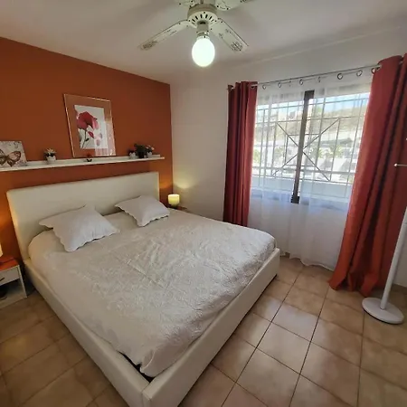 Apartment Castle Harbour 33 - One Bed