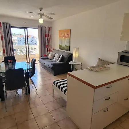Апартаменты Castle Harbour 33 - One Bed *