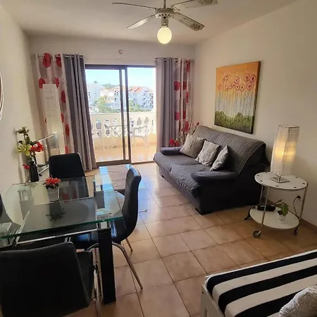 Castle Harbour 33 - One Bed